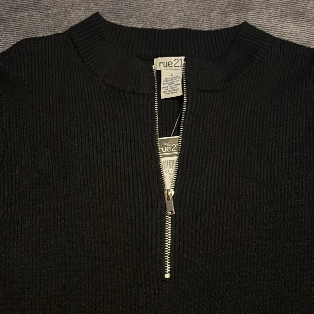 NWT Ribbed Half Zip - Picture 2 of 4